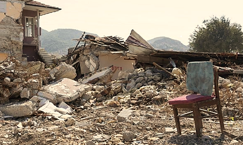 Resilience Amidst the Ruin in Türkiye.
